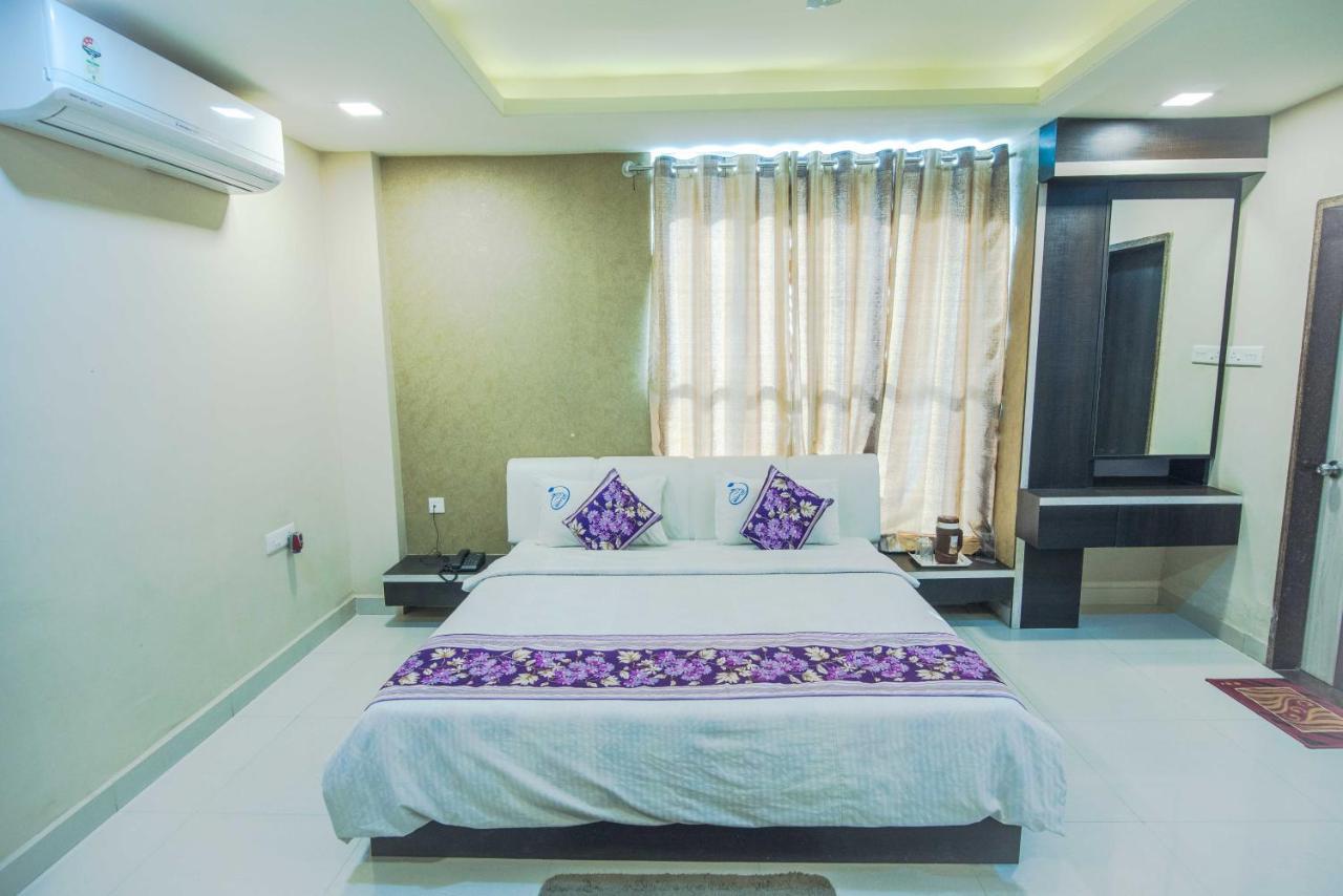 בהופאל Hotel Mayur Palace מראה חיצוני תמונה
